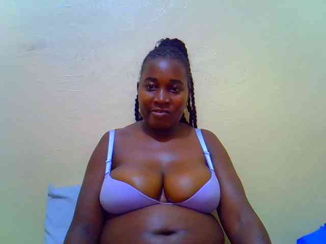 Molly-22 webcam