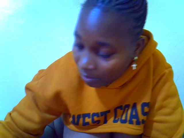 Molly-22 webcam