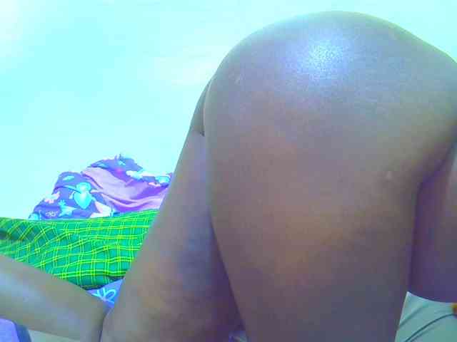 Molly-22 webcam