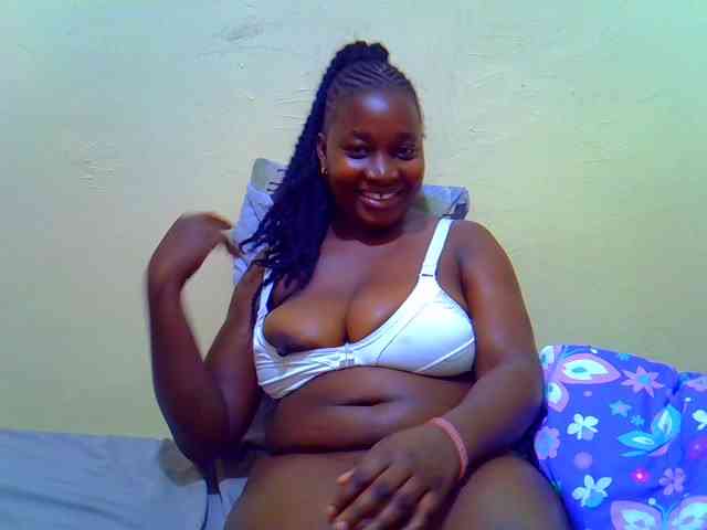 Molly-22 webcam