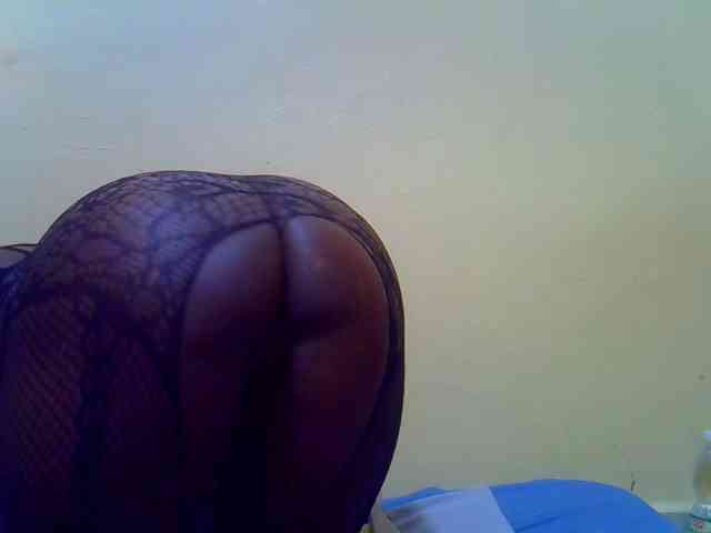 Molly-22 webcam