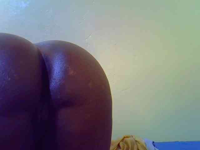 Molly-22 webcam