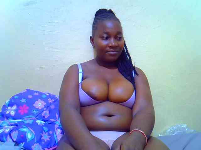Molly-22 webcam