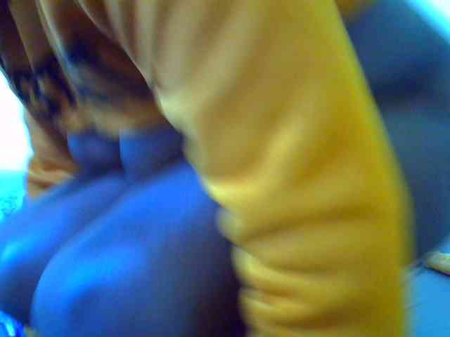 Molly-22 webcam