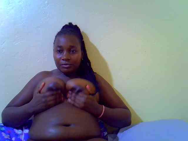 Molly-22 webcam