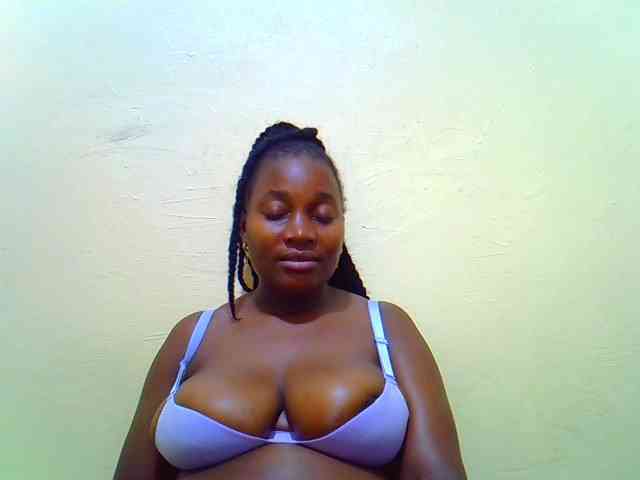 Molly-22 webcam