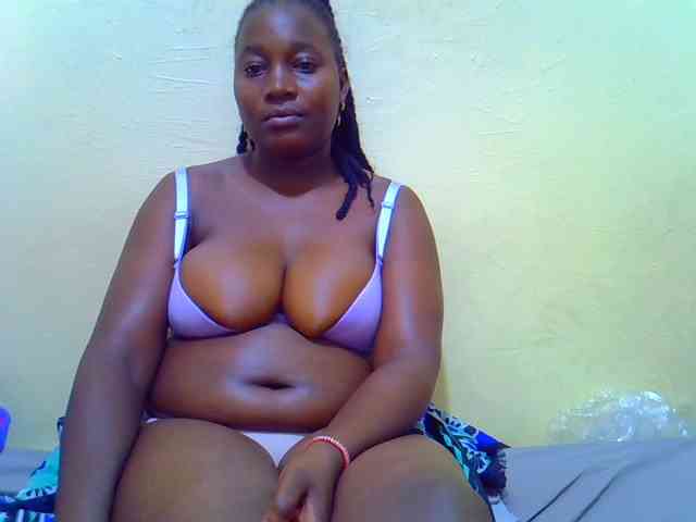 Molly-22 webcam