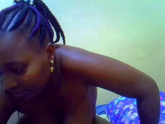 Molly-22 webcam