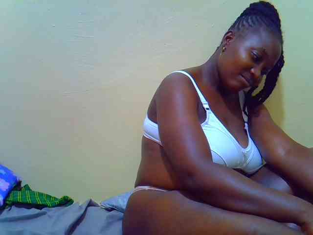 Molly-22 webcam