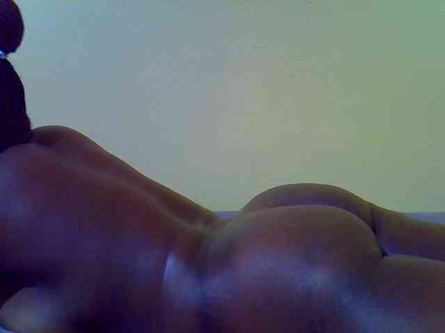 Molly-22 webcam