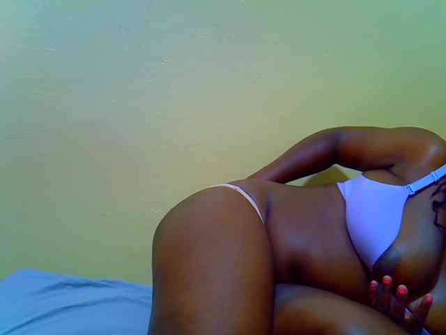 Molly-22 webcam