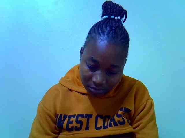 Molly-22 webcam