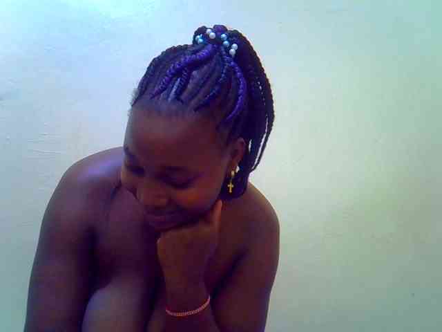 Molly-22 webcam
