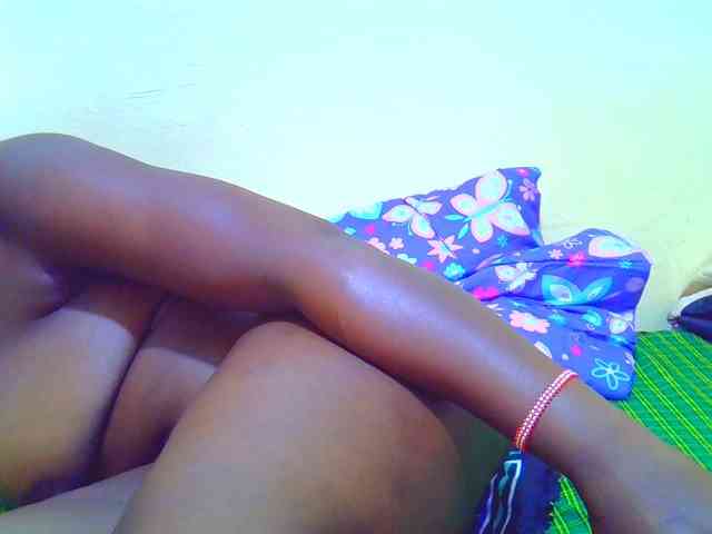 Molly-22 webcam