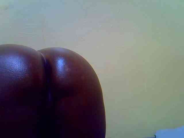 Molly-22 webcam