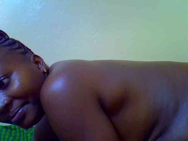 Molly-22 webcam