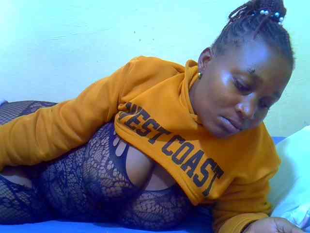 Molly-22 webcam
