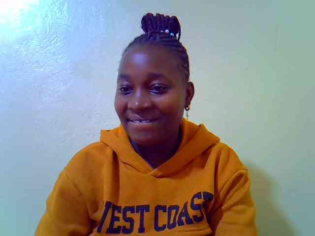 Molly-22 webcam