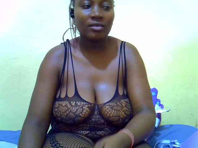 Molly-22 webcam