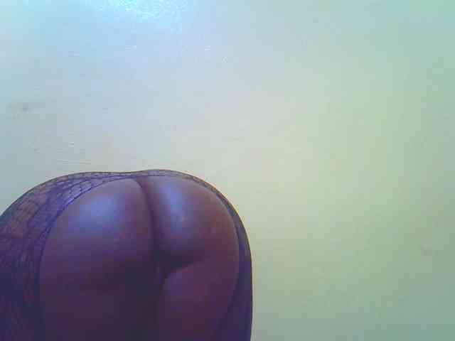 Molly-22 webcam