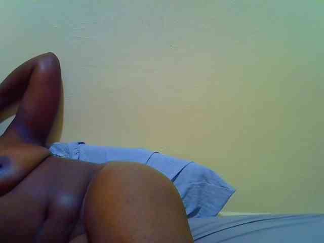 Molly-22 webcam