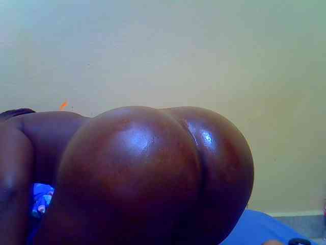 Molly-22 webcam