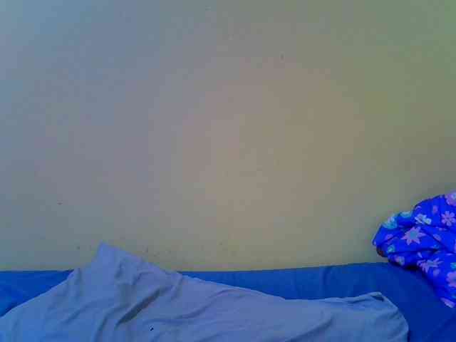 Molly-22 webcam