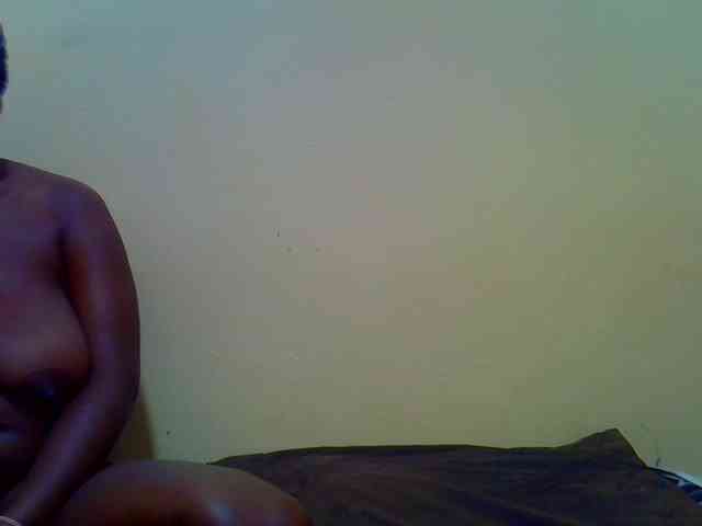 Molly-22 webcam