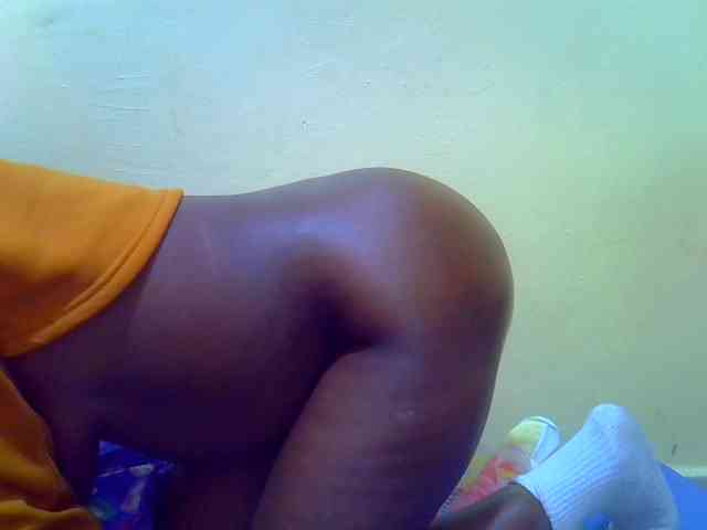 Molly-22 webcam