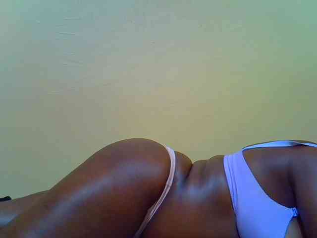 Molly-22 webcam