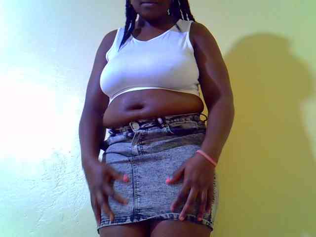 Molly-22 webcam