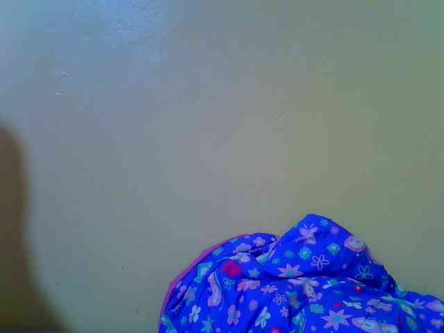 Molly-22 webcam
