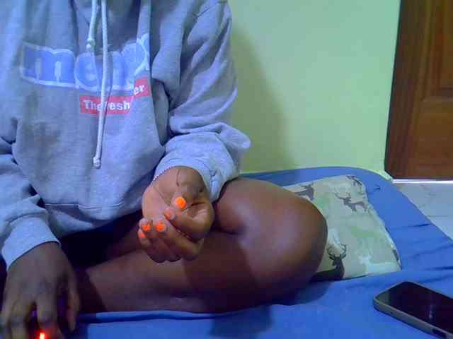 Molly-22 webcam