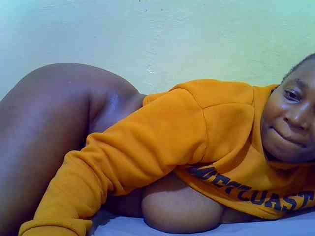 Molly-22 webcam