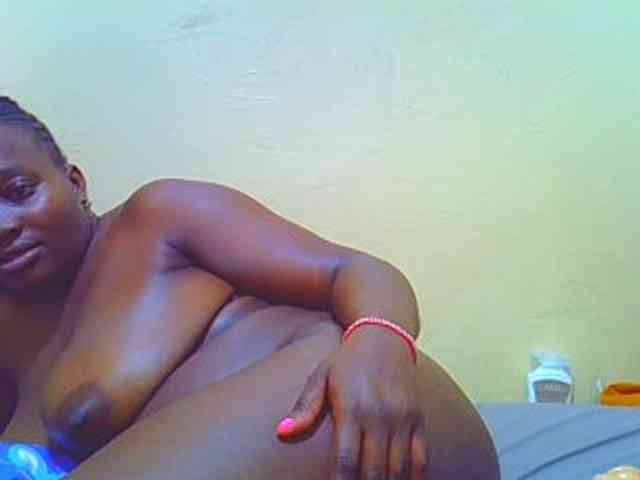 Molly-22 webcam