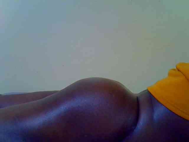 Molly-22 webcam