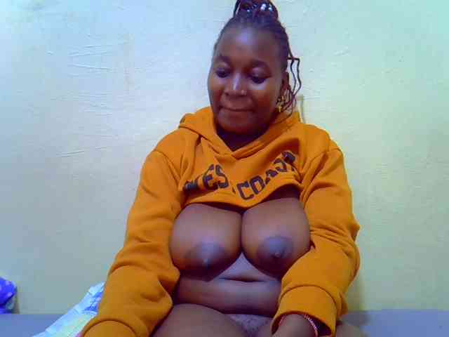 Molly-22 webcam