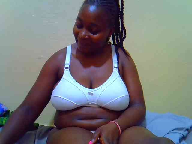 Molly-22 webcam