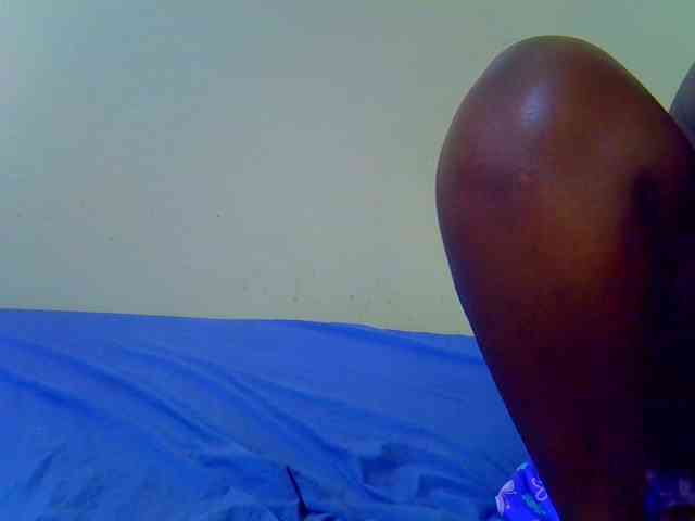 Molly-22 webcam