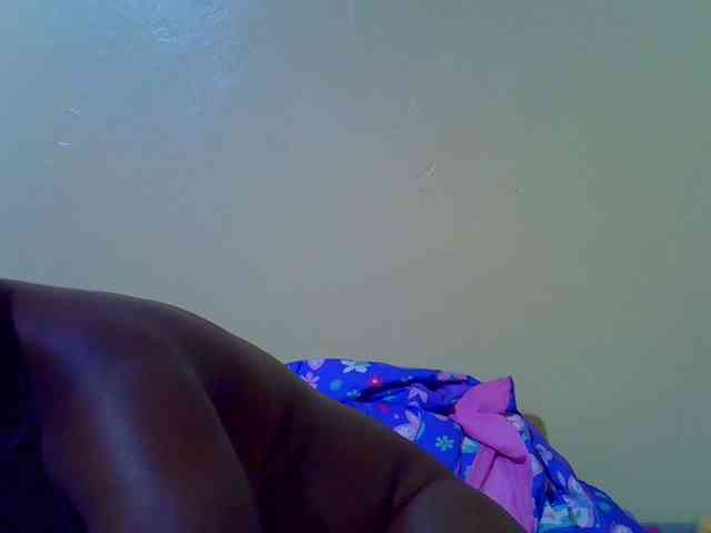 Molly-22 webcam