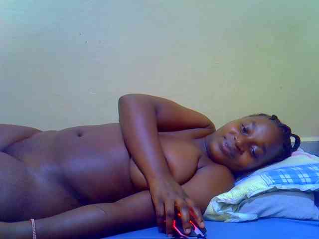 Molly-22 webcam