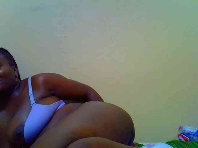Molly-22 webcam