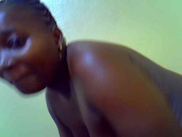 Molly-22 webcam
