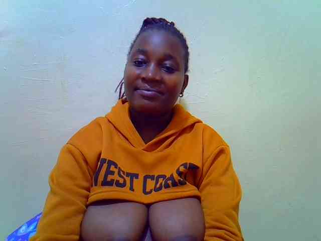 Molly-22 webcam