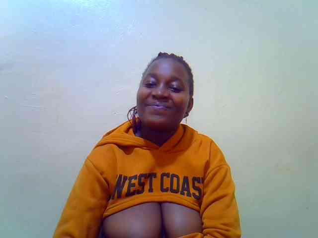Molly-22 webcam