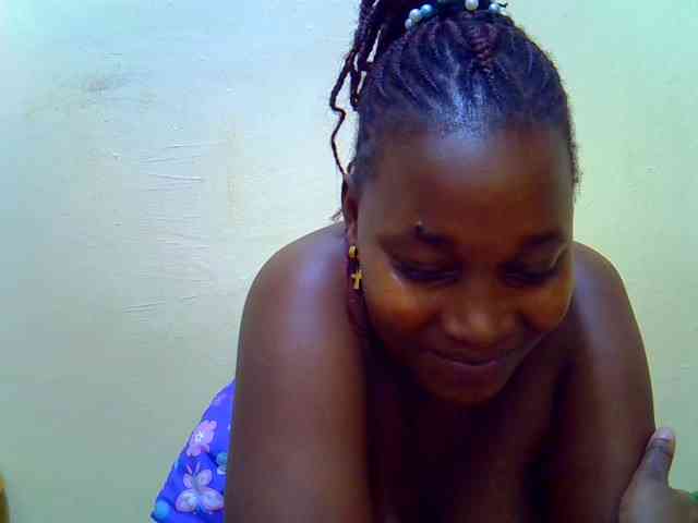 Molly-22 webcam
