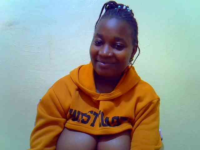 Molly-22 webcam