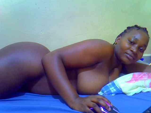Molly-22 webcam
