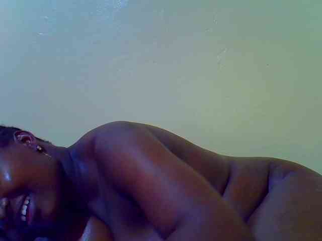 Molly-22 webcam