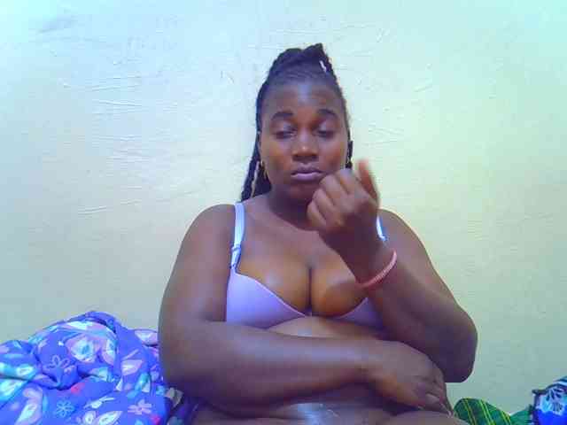 Molly-22 webcam